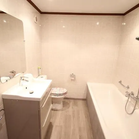 Domaine: Seaside Retreat With Pool And Wi-fi Portiragnes