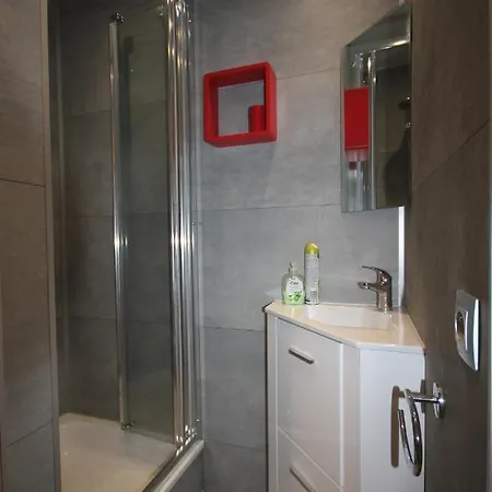 Domaine: Seaside Retreat With Pool And Wi-fi Villa *