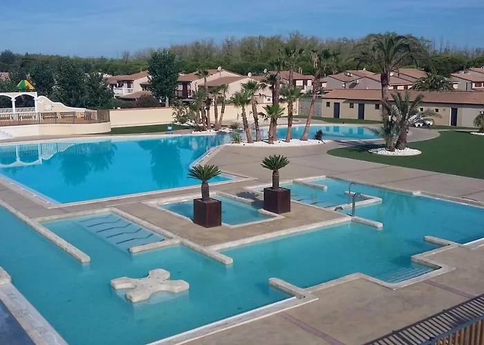 Domaine De A 600m De La Animations Piscines En Supplement Belle Climatisee 3 6 Couchages Wifi Lrpdsk3 Portiragnes